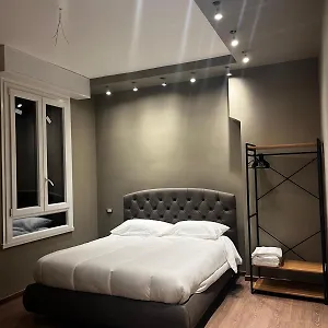 https://stazione-tiburtina-suite.it-romehotels.com